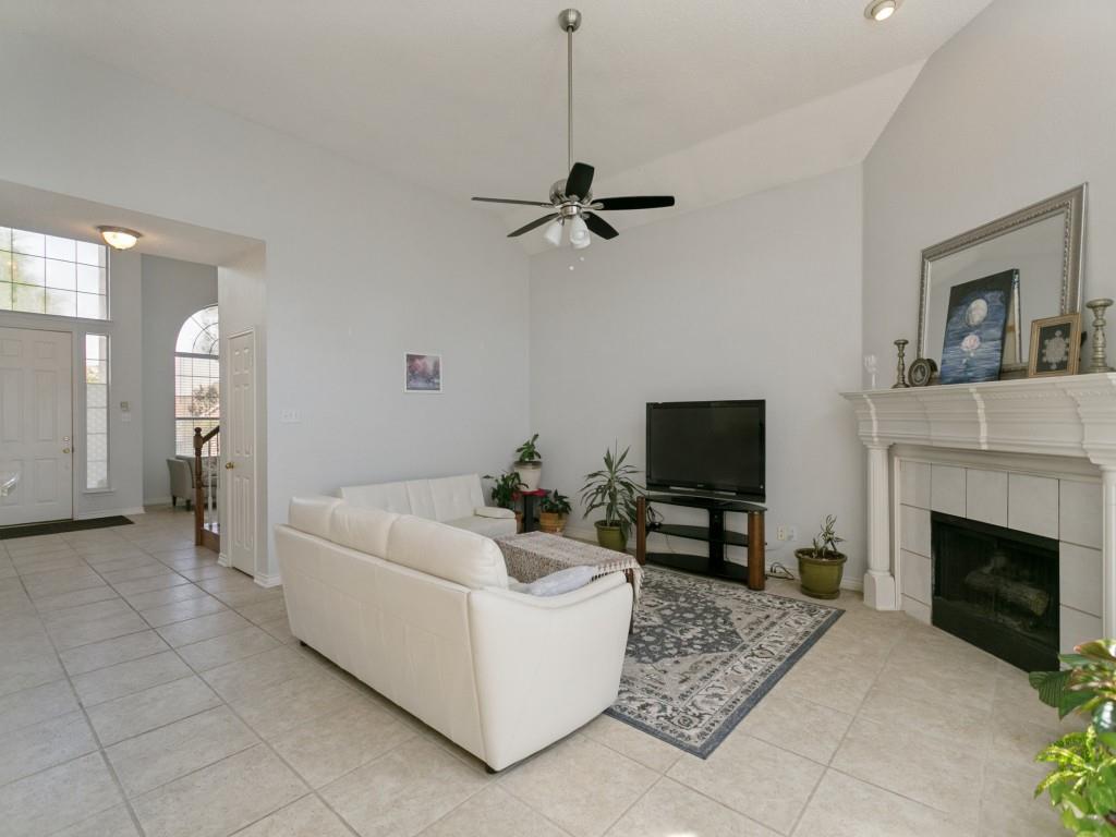 3520 Estacado Lane