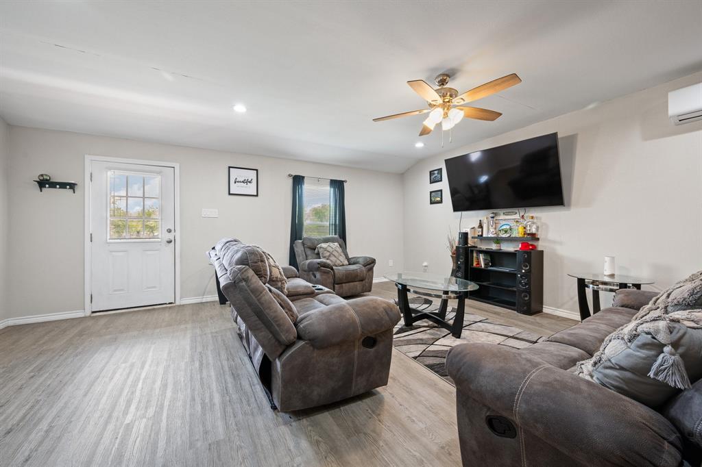 Martin Creek - Residential