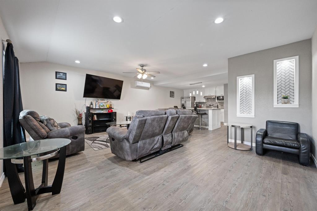 Martin Creek - Residential