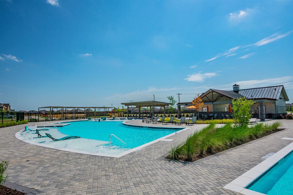 Lily Creek at Sutton Fields - Residential