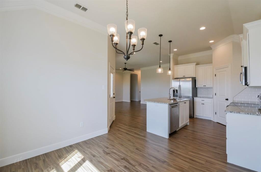 7444 Lake Ridge Parkway