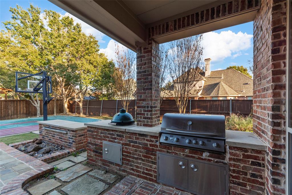 Cascades - Ph 1 The - Residential Lease