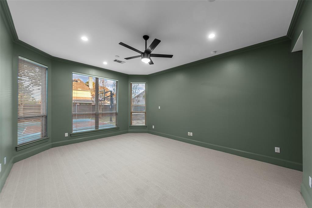 Cascades - Ph 1 The - Residential Lease