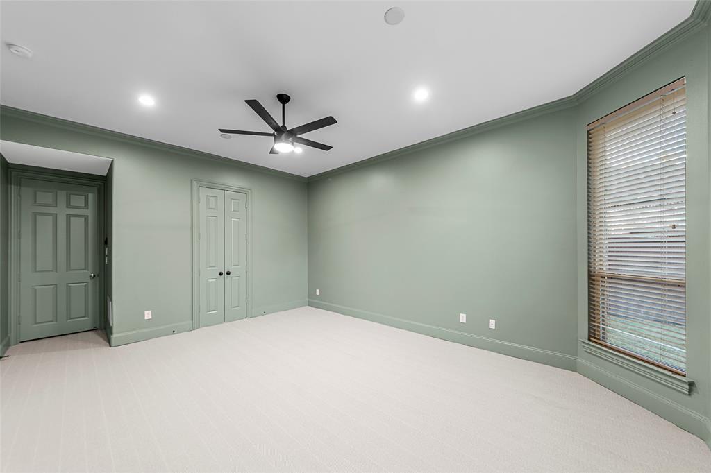 Cascades - Ph 1 The - Residential Lease