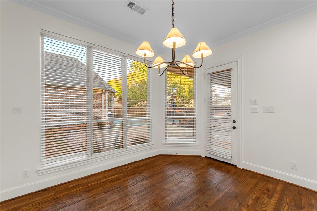 Cascades - Ph 1 The - Residential Lease