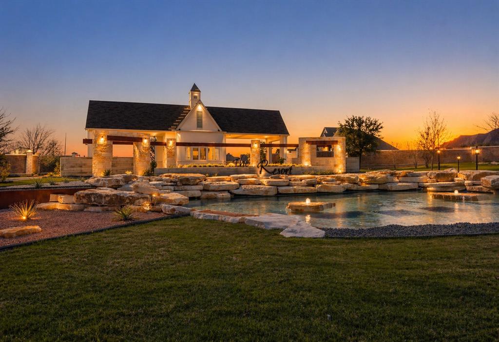 Resort On Eagle Mountain Lake - Residential
