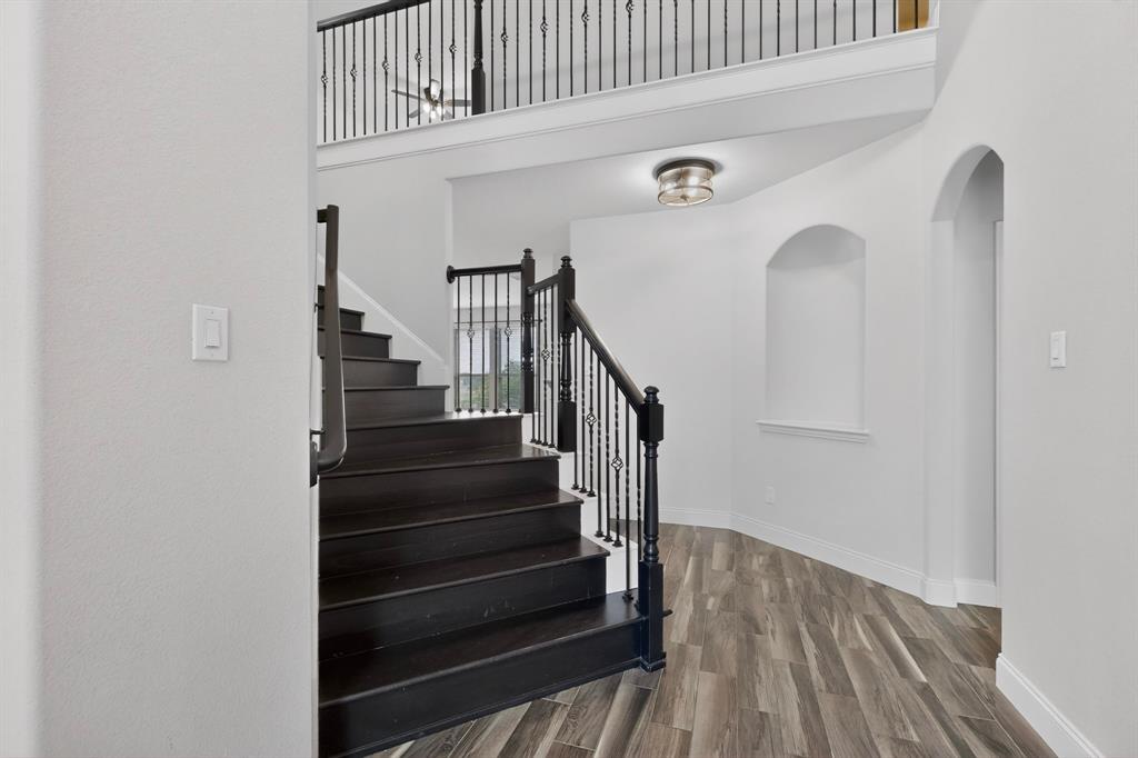 6012 The Resort Boulevard