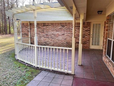 Tiny photo for 5627 Woodhaven Drive, Keithville, LA 71047 (MLS # 21195905)