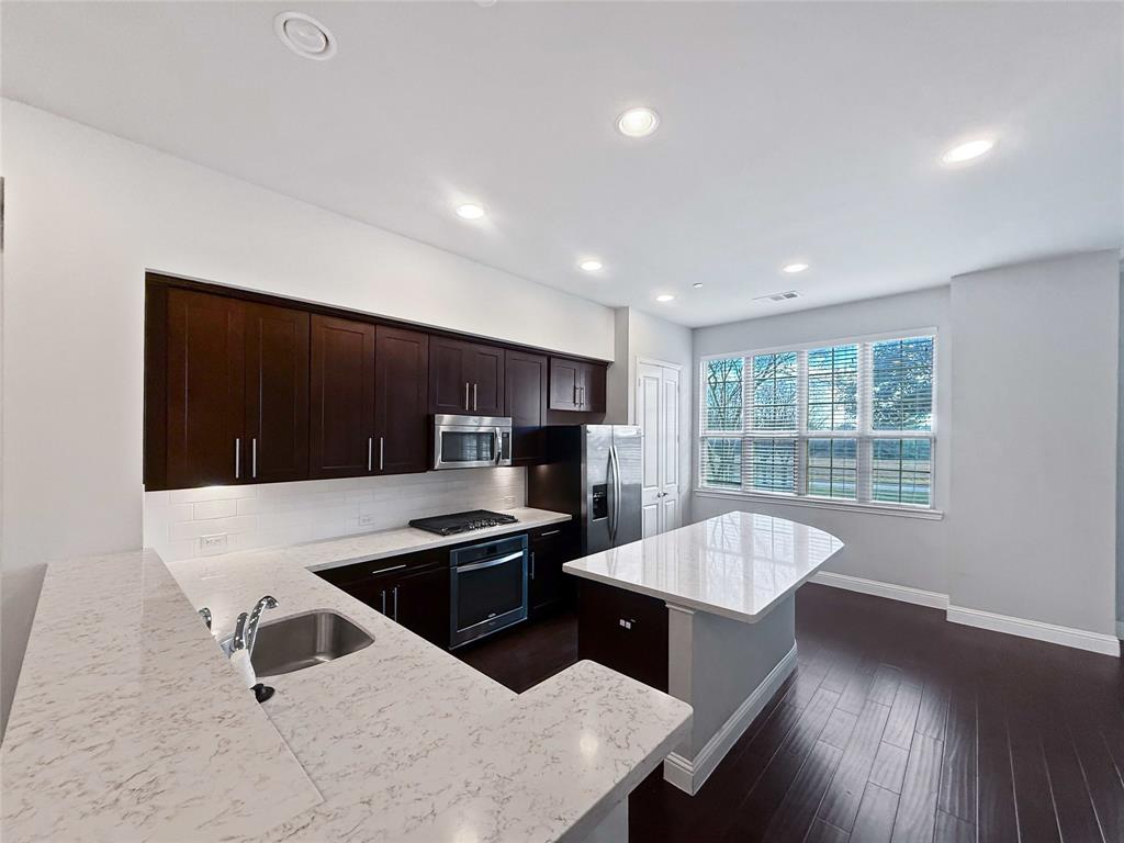 La Palazzi - Residential