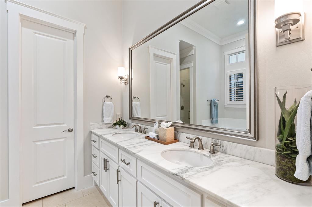 Long Cove - Residential