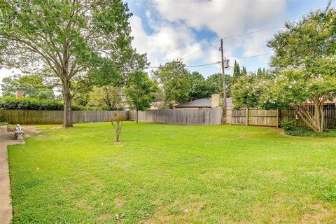 A home in Burleson