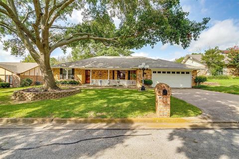 A home in Burleson