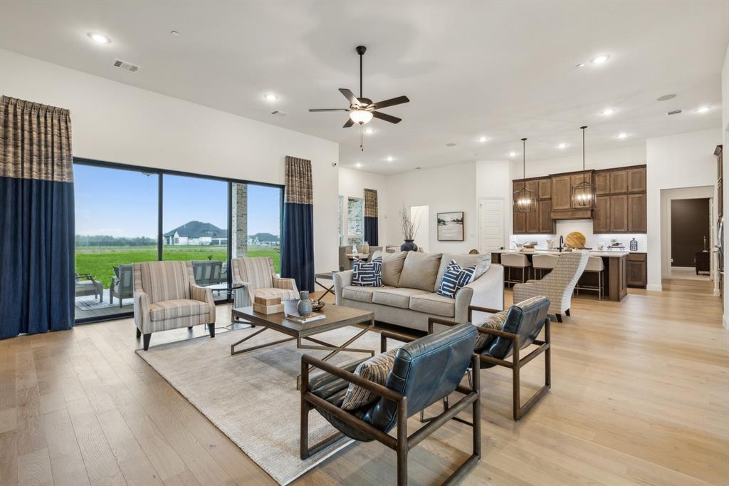 323 Pintail Way