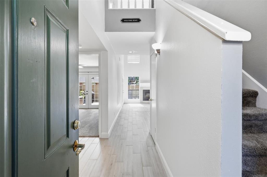 322 W Harwood Road B