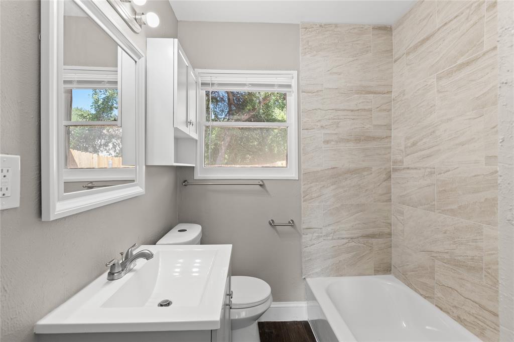 Browns 03 - Residential Lease