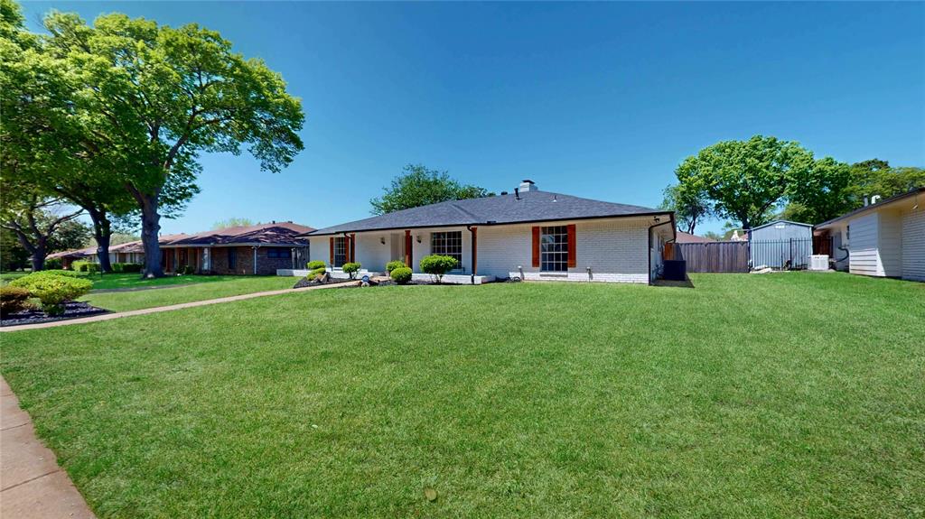 1017 Cloverdale Lane