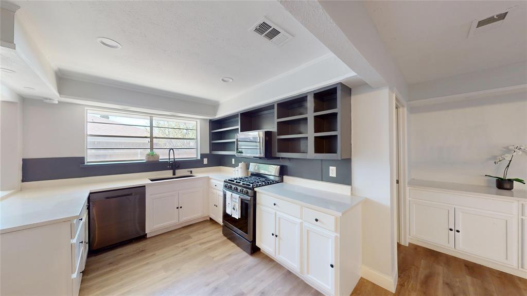 1017 Cloverdale Lane