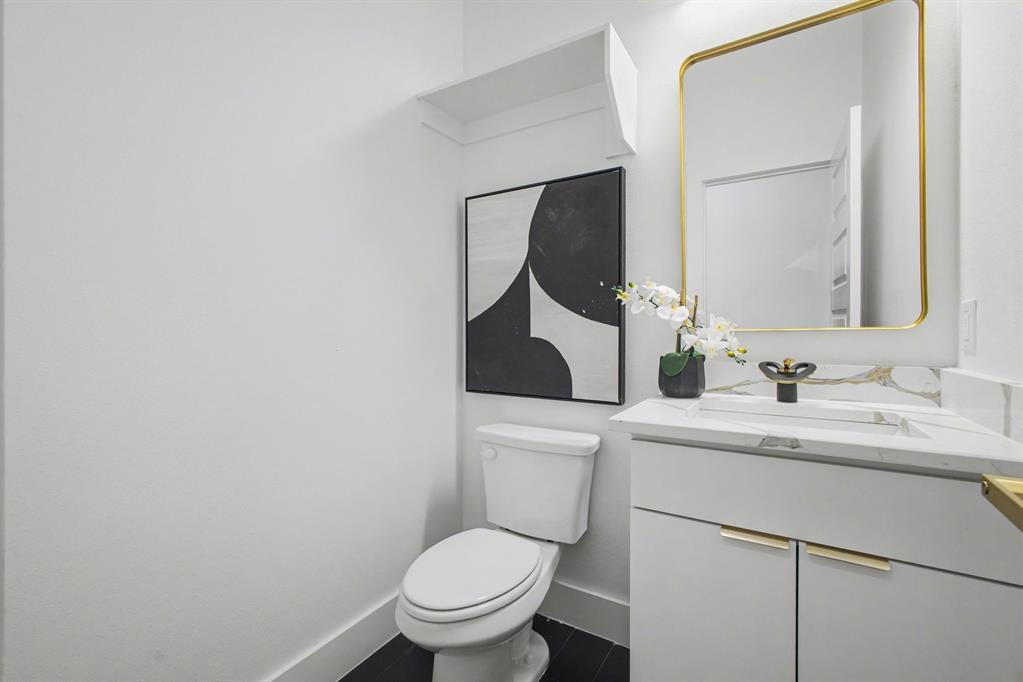 Roosevelt Manor 2nd Inst - Residential