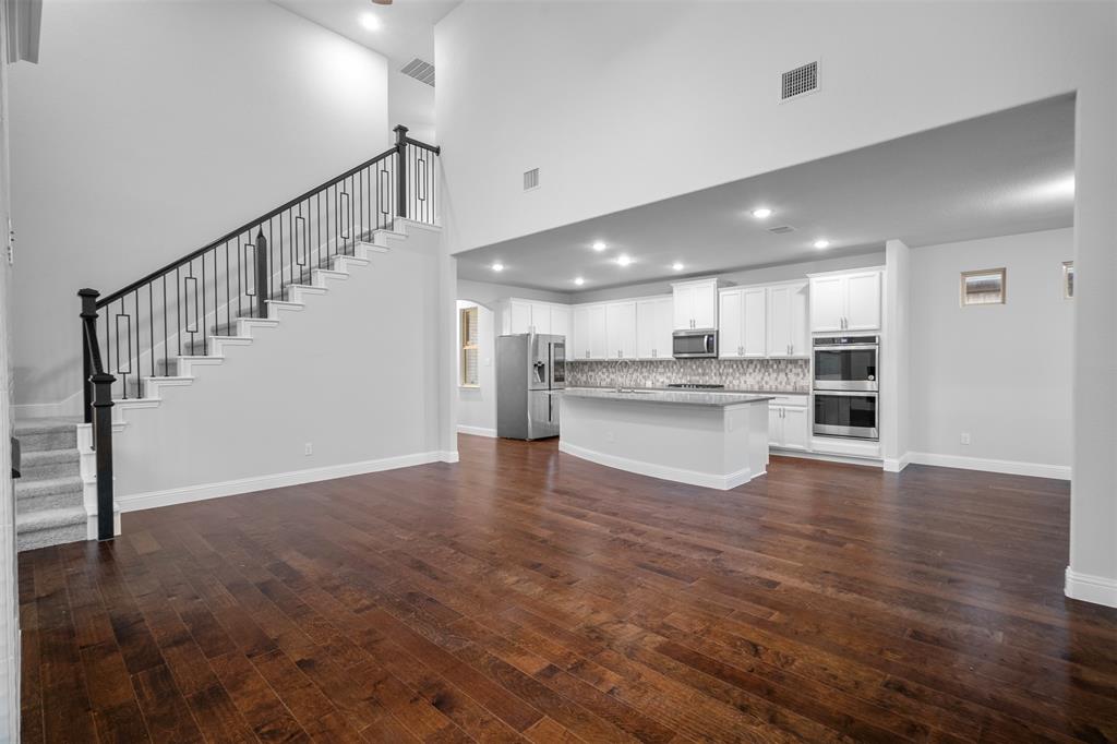 2001 Olivereta Drive