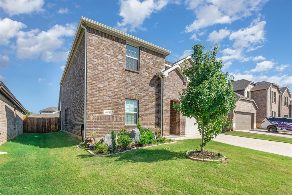 10124 Rambling Brooks Lane