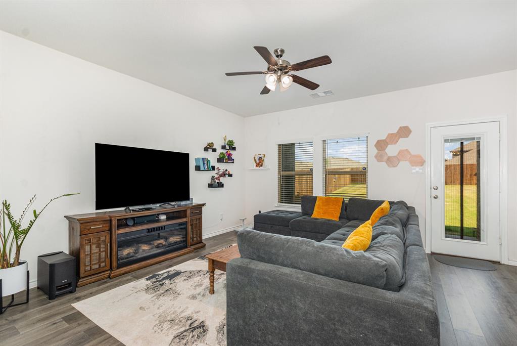 10124 Rambling Brooks Lane