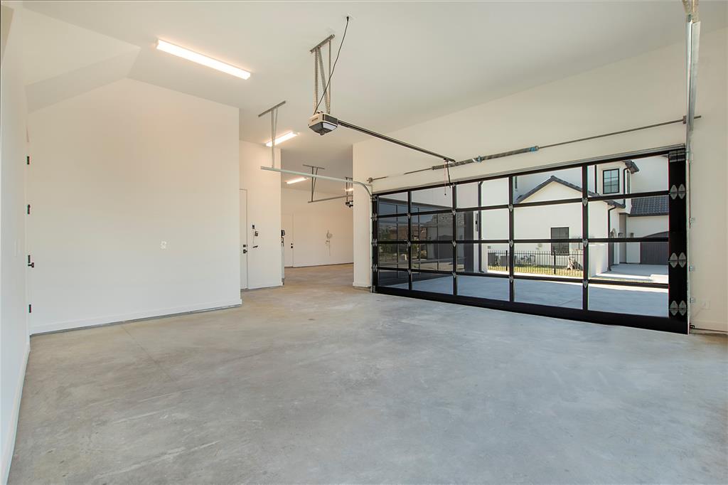 RIDGE LAKES PHASE 1 - Residential