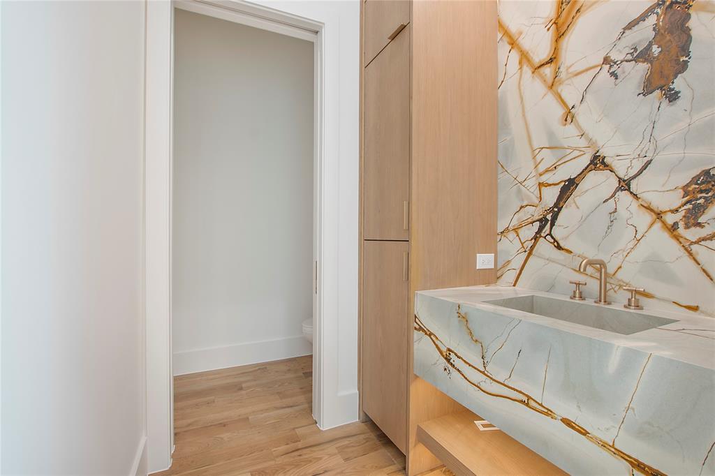 RIDGE LAKES PHASE 1 - Residential