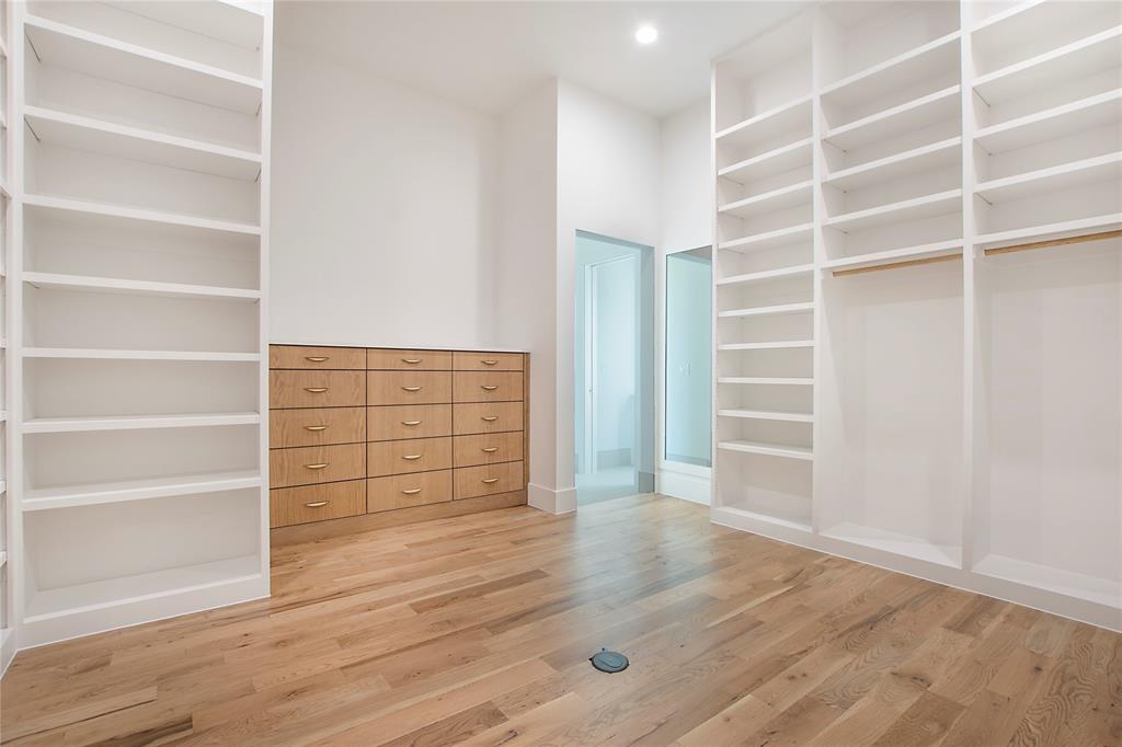 RIDGE LAKES PHASE 1 - Residential