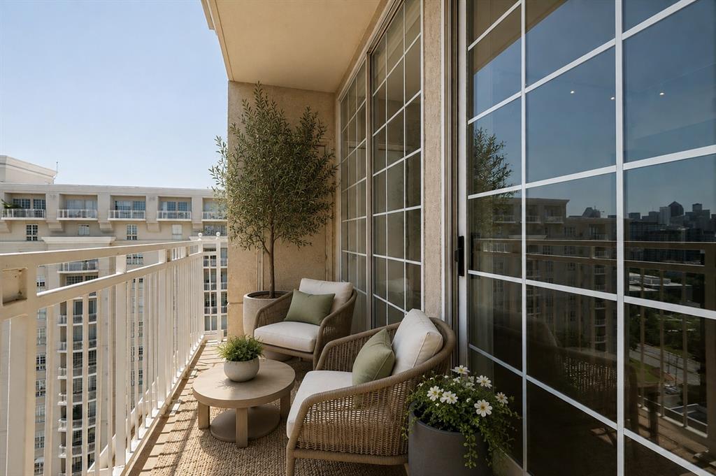 Renaissance On Turtle Creek Condo - Residential