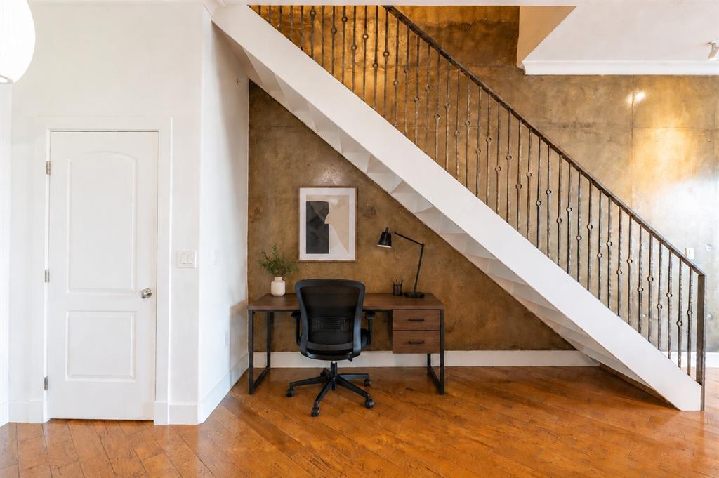Renaissance On Turtle Creek Condo - Residential