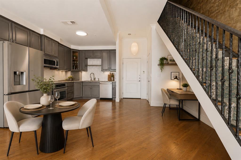 Renaissance On Turtle Creek Condo - Residential