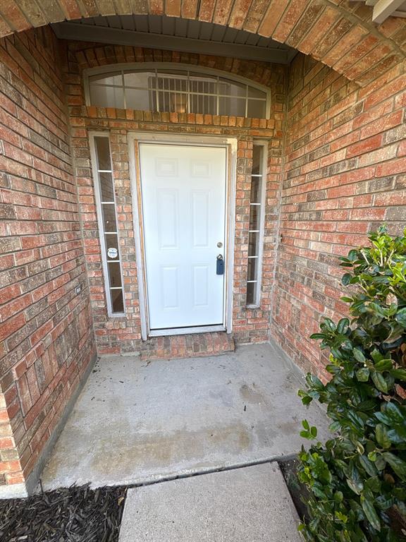 5421 Palace Drive