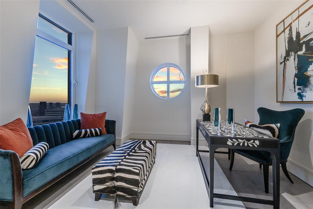 Vendome On Turtle Creek Condo - Residential