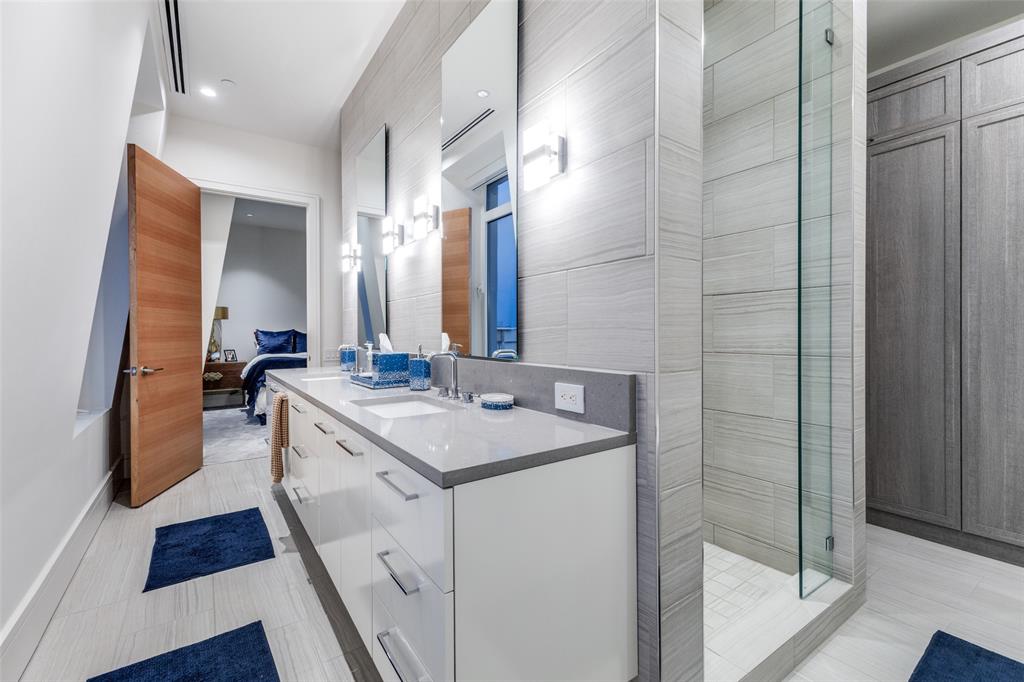 Vendome On Turtle Creek Condo - Residential