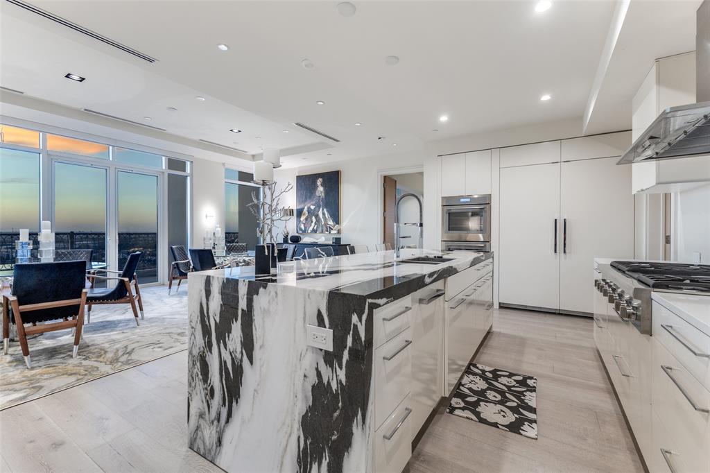 Vendome On Turtle Creek Condo - Residential