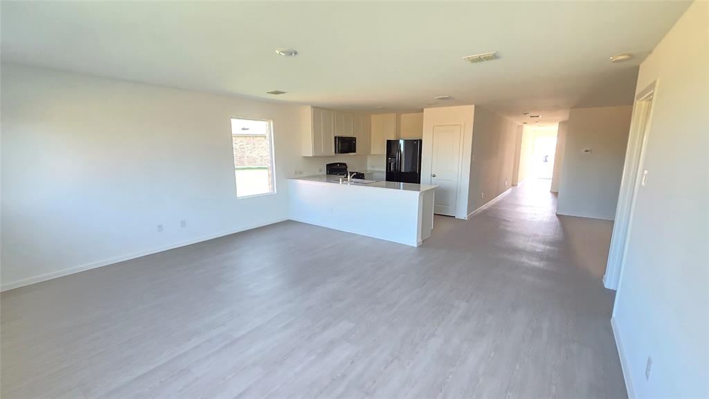 Verandah Ph 7 - Residential Lease