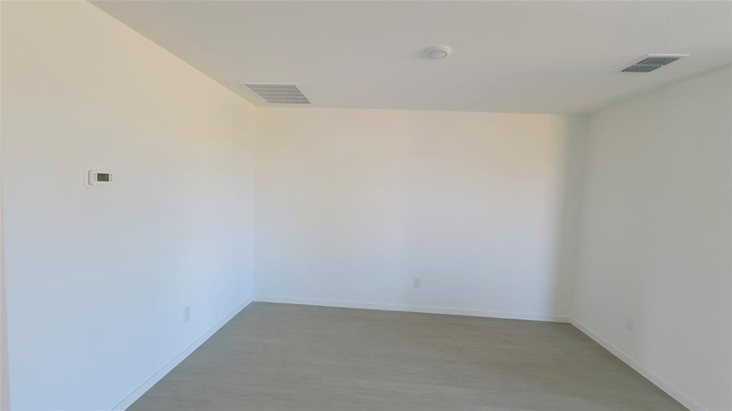 Verandah Ph 7 - Residential Lease