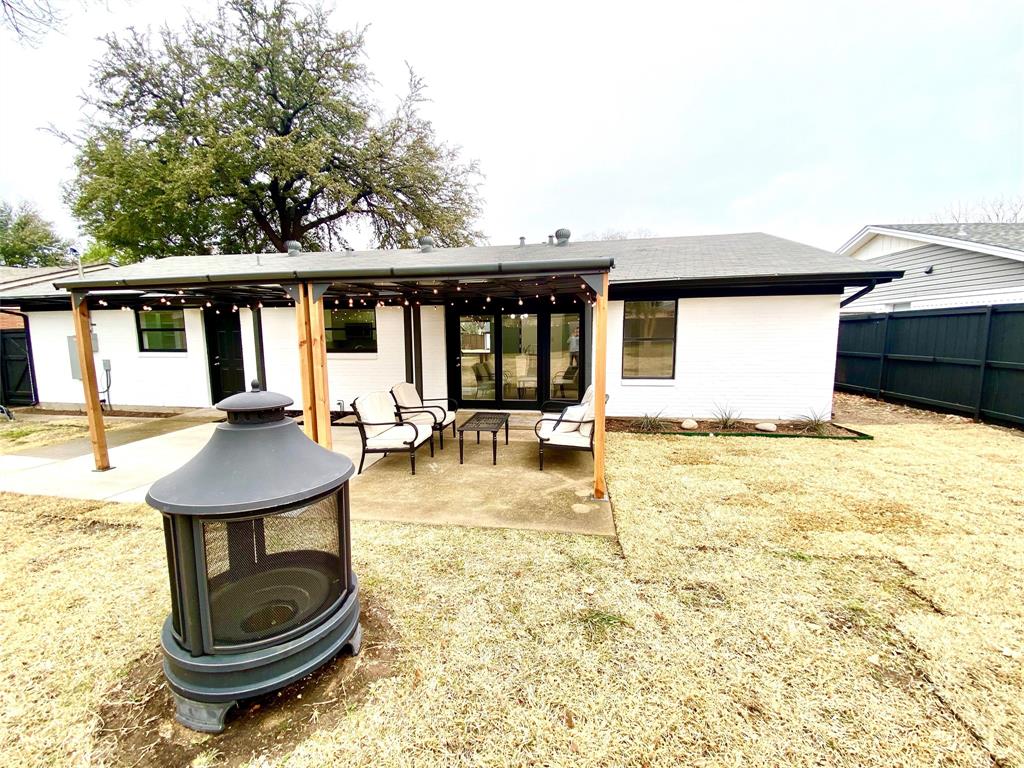 Lochwood Rev - Residential