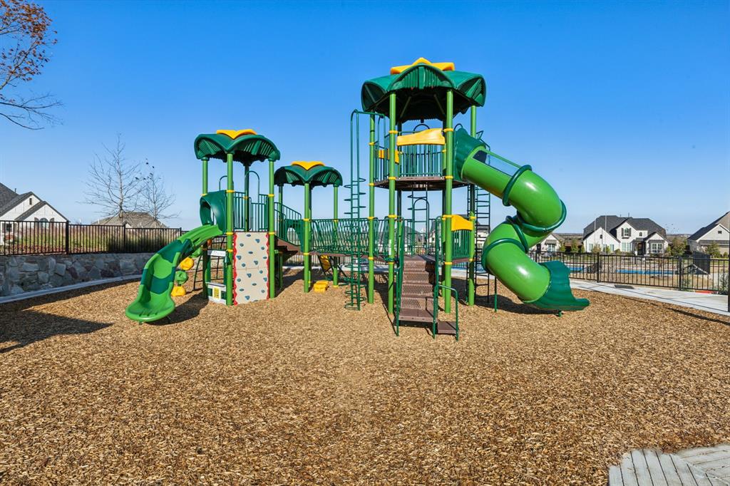 Monterra - Residential