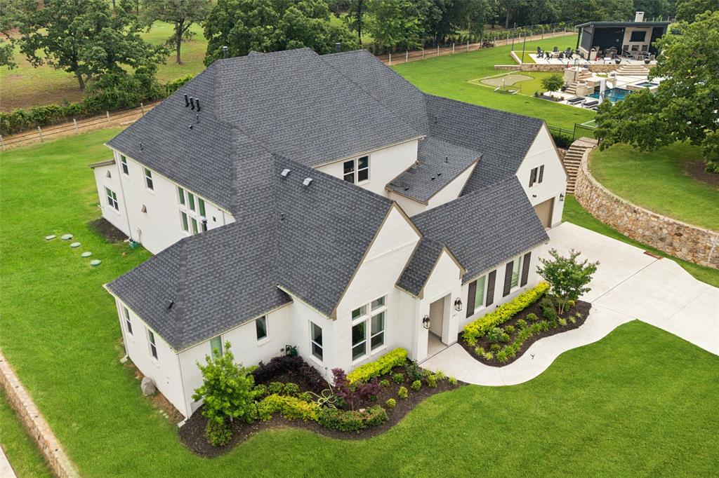 3705 Melville Circle