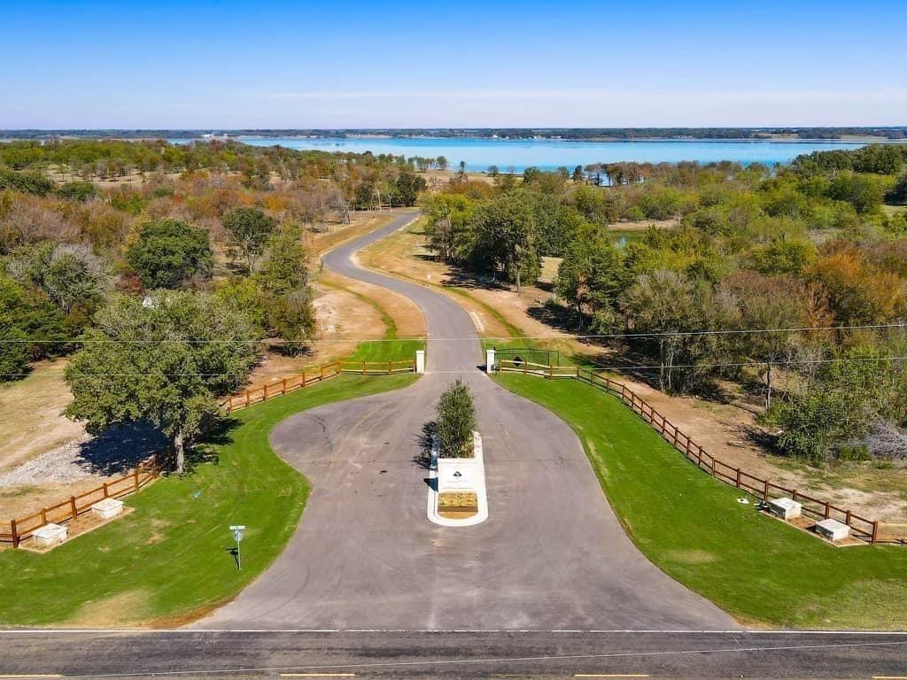 Diamond Point - Land