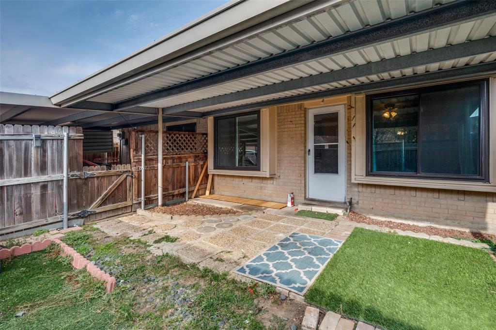 Mountain Creek Twnhs 02 - Residential