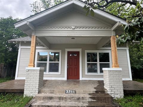 Photo of 3714 Meyers Street, Dallas, TX 75215 (MLS # 21242347)