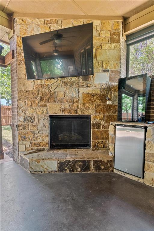 Granbury, Texas 76049, United States, 3 Bedrooms Bedrooms, ,2 BathroomsBathrooms,Residential,Active,149977