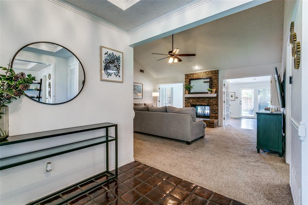 123 Creekside Lane