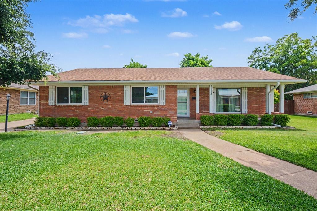 1114 Glouchester Drive