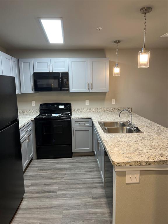 Sable Ridge Condos Ph 01-06 - Residential