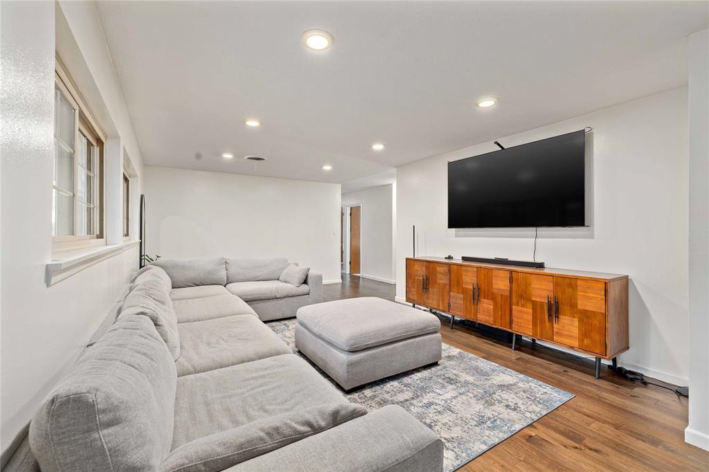 2302 11th Street
