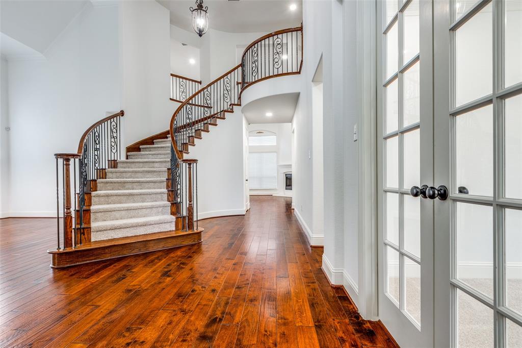 1524 Snowberry Drive