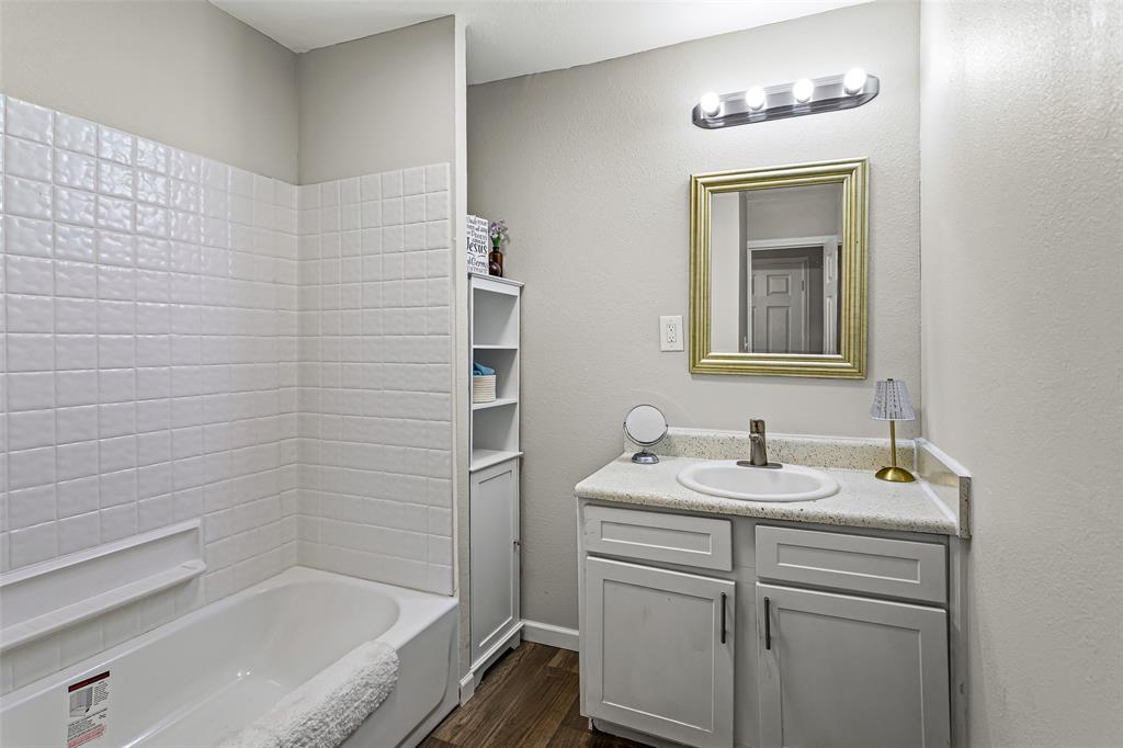 Arrowhead Shores - Residential